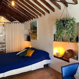 https://bedbreakfast-al-campanario.1costadelsol.com